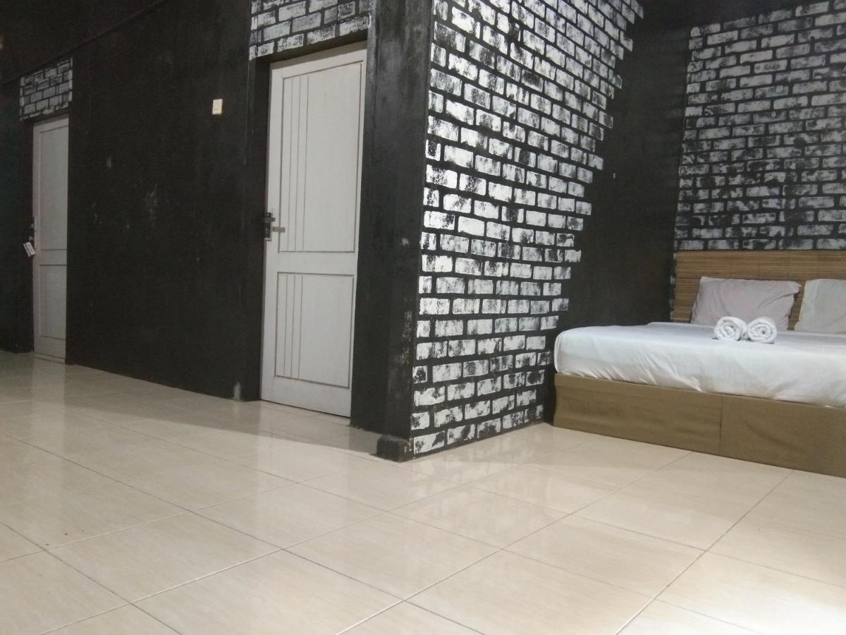 Bunar Tunggal Villa n Resto Anyer Bagian luar foto