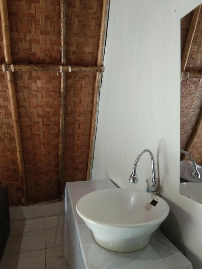 Bunar Tunggal Villa n Resto Anyer Bagian luar foto